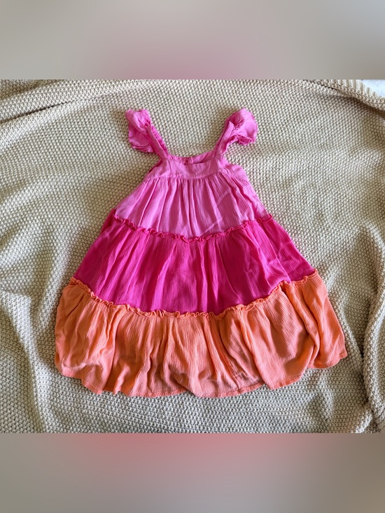 GAP Other - Baby Gap Colorblock Ruffle Dress – Size 4T – EUC 💕🧡